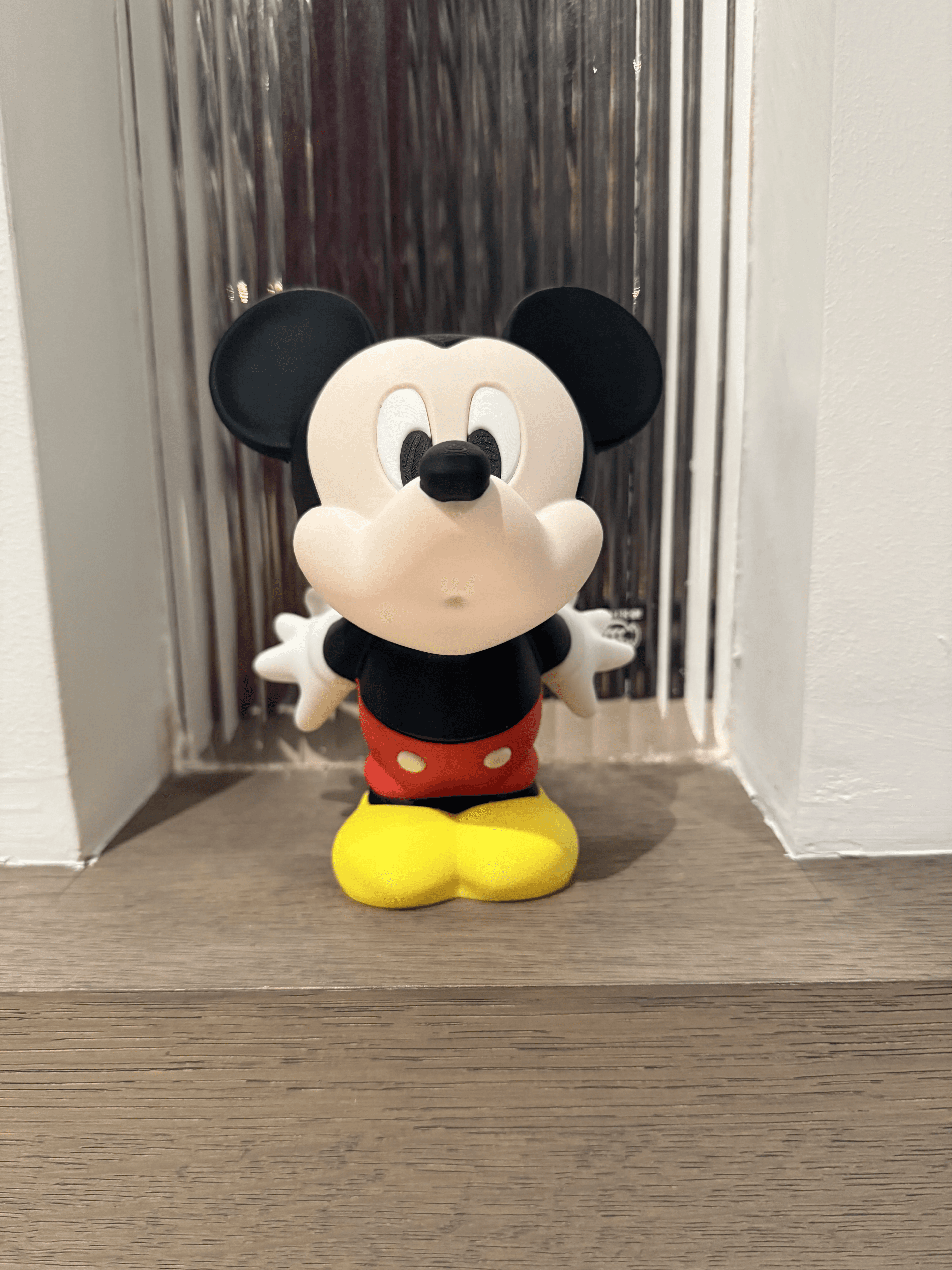 MICKEY MOUSE – BIỂU TƯỢNG HOẠT HÌNH HUYỀN THOẠI!  4