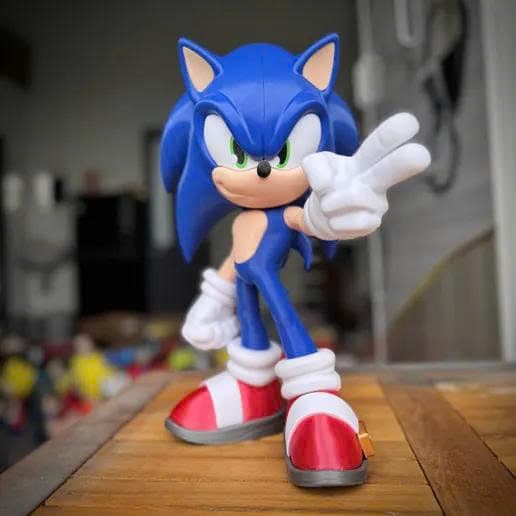 SONIC (Cao 30cm) – NHÍM XANH SIÊU TỐC HUYỀN THOẠI SONIC” 💙⚡💨